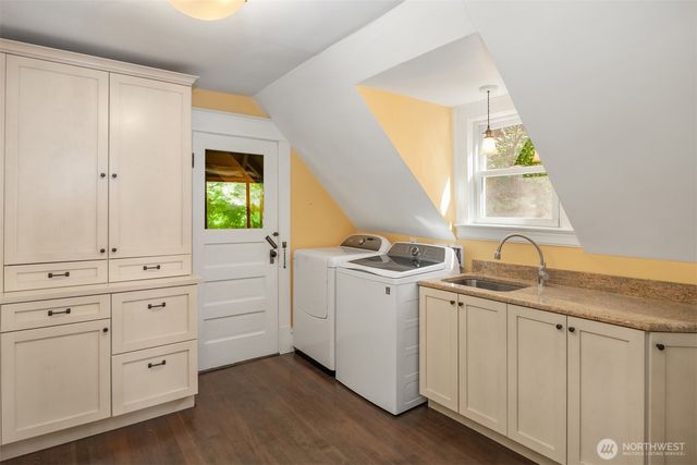 708 W Prospect Street, Seattle, WA 98119