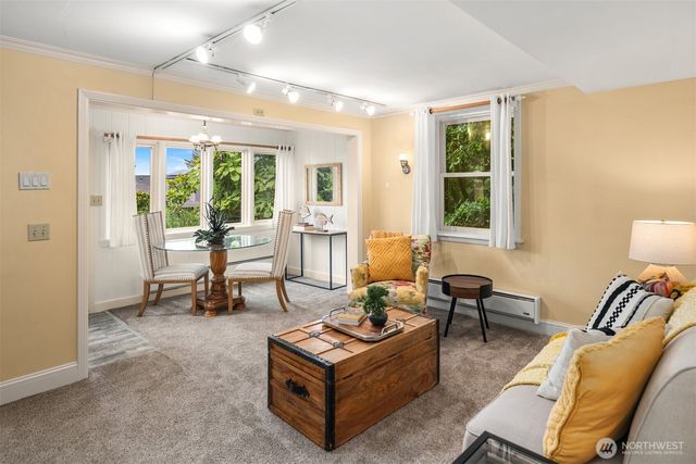 708 W Prospect Street, Seattle, WA 98119
