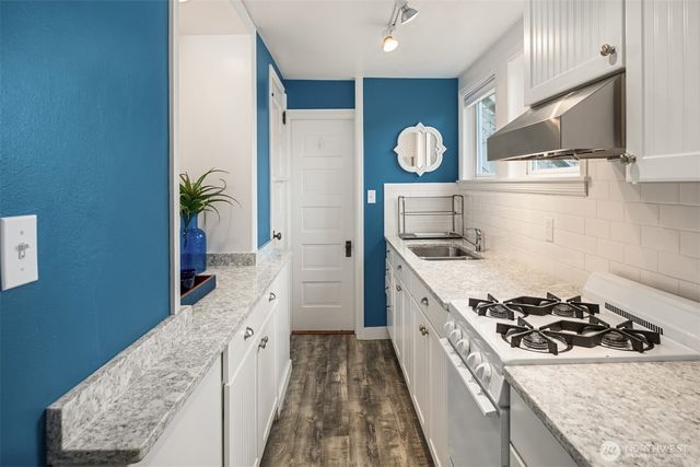 708 W Prospect Street, Seattle, WA 98119