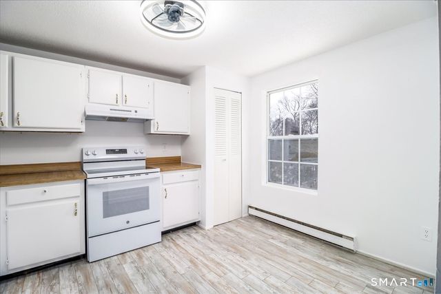 40 Heather Ridge, Shelton, CT 06480