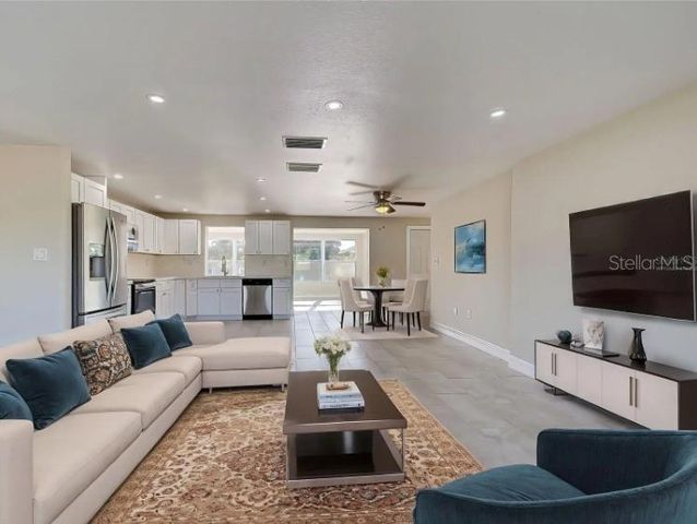 4342 EWING CIRCLE, Port Charlotte, FL 33948