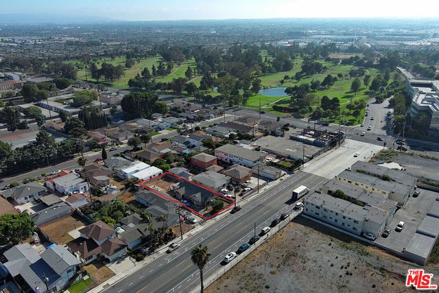 1722 W 120th Street, Los Angeles, CA 90047