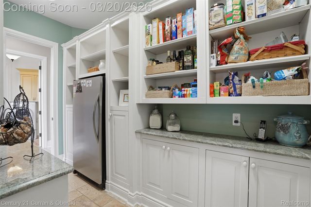 11479 Clyde Road, Hartland Township, MI 48430