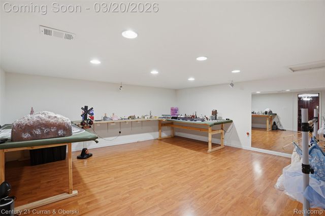 11479 Clyde Road, Hartland Township, MI 48430