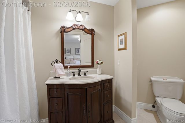 11479 Clyde Road, Hartland Township, MI 48430