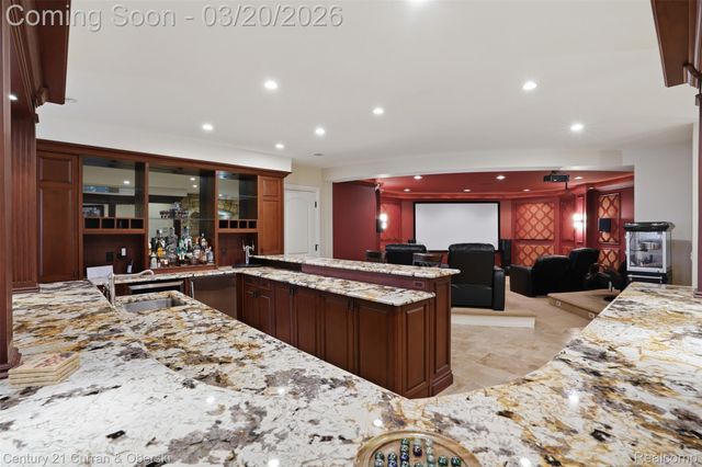 11479 Clyde Road, Hartland Township, MI 48430