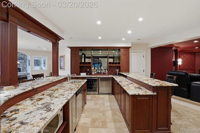 11479 Clyde Road, Hartland Township, MI 48430