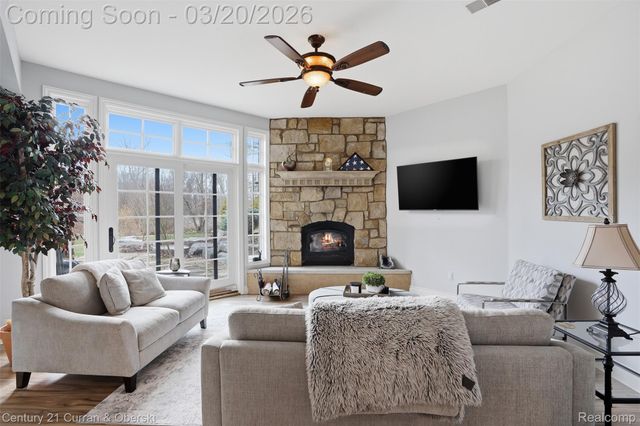 11479 Clyde Road, Hartland Township, MI 48430