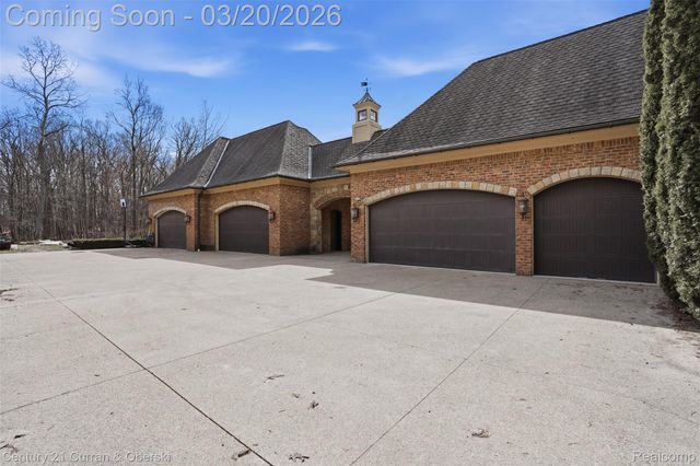 11479 Clyde Road, Hartland Township, MI 48430