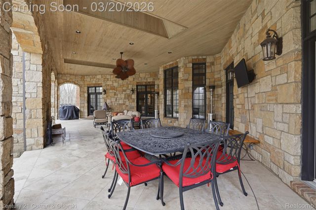 11479 Clyde Road, Hartland Township, MI 48430