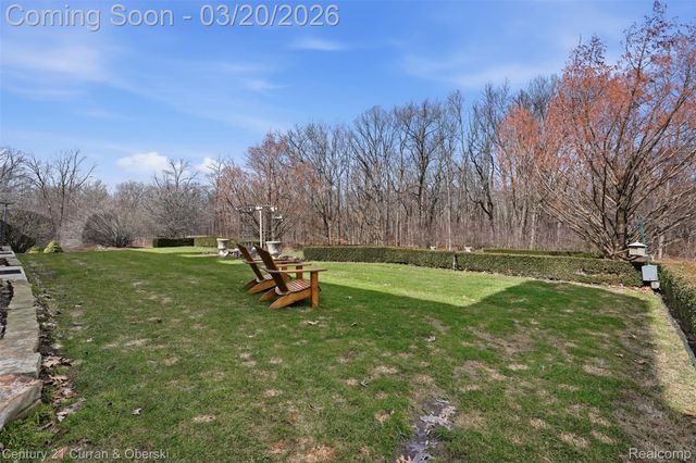 11479 Clyde Road, Hartland Township, MI 48430