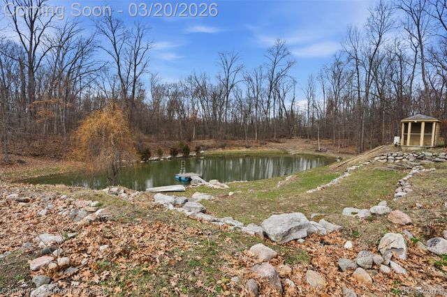 11479 Clyde Road, Hartland Township, MI 48430