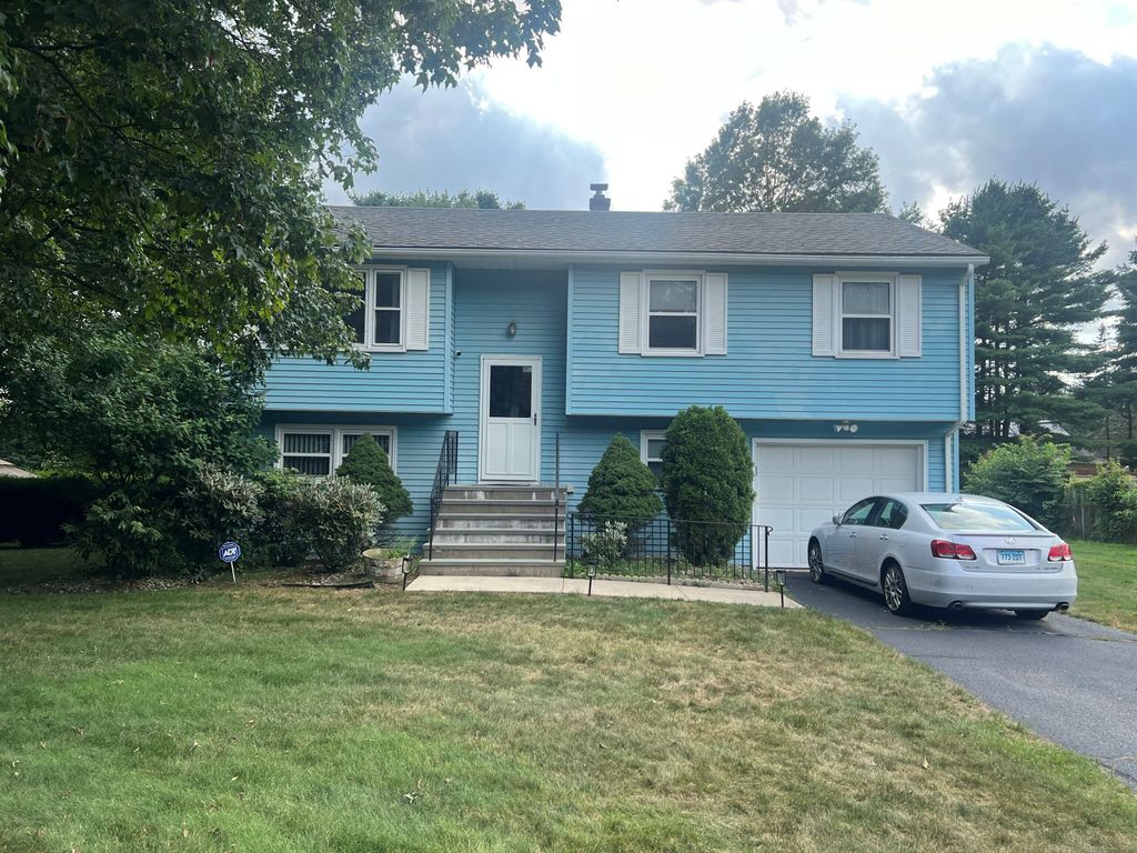 76 Hartz Lane, East Hartford, CT 06118