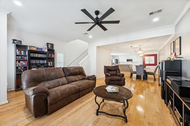 1259 W 17th Street, Houston, TX 77008