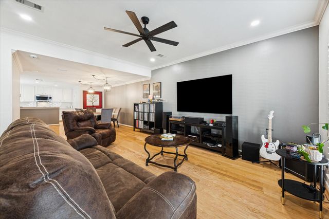 1259 W 17th Street, Houston, TX 77008