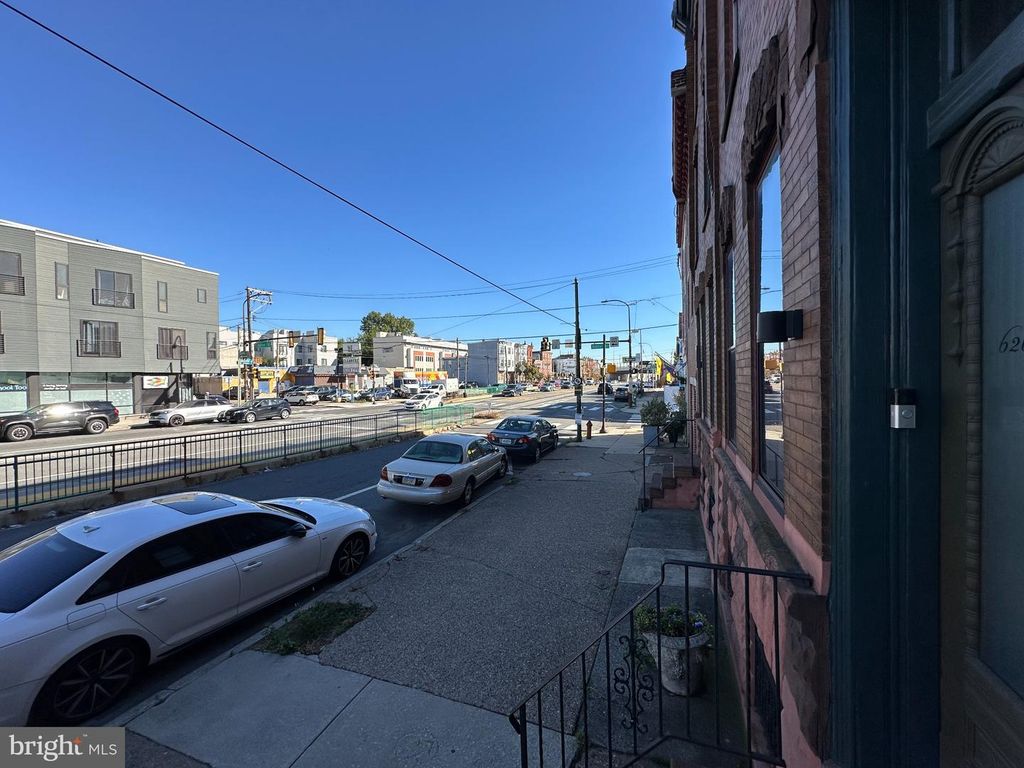 624 GIRARD AVE #COMMERCIAL, PHILADELPHIA, PA 19125 — photo 3