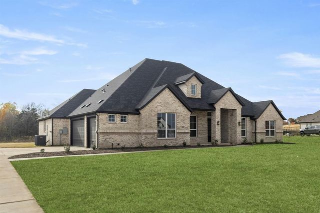 313 Hollingsworth Lane, Glenn Heights, TX 75154