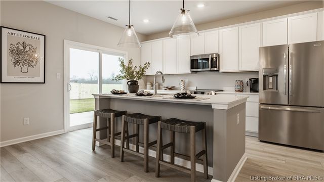 5029 Schaefer Lane, Floyds Knobs, IN 47119
