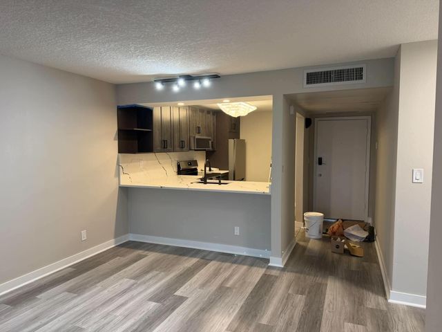6 ROYAL PALM Way 304, Boca Raton, FL 33432