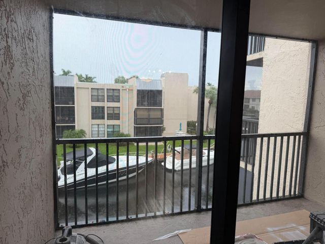 6 ROYAL PALM Way 304, Boca Raton, FL 33432