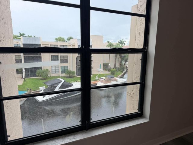 6 ROYAL PALM Way 304, Boca Raton, FL 33432