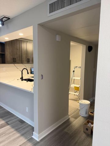 6 ROYAL PALM Way 304, Boca Raton, FL 33432