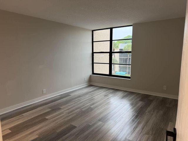 6 ROYAL PALM Way 304, Boca Raton, FL 33432