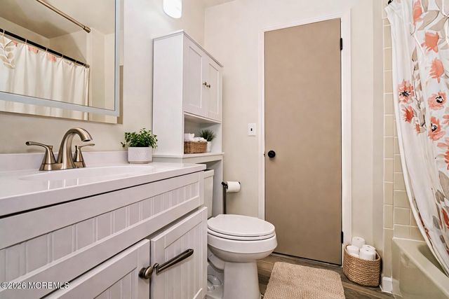 301 Palombi Court, East Brunswick, NJ 08816