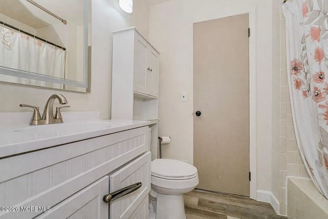 301 Palombi Court, East Brunswick, NJ 08816