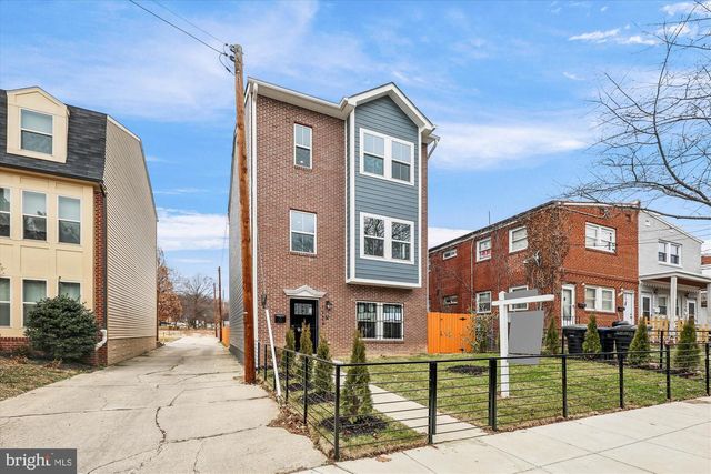 1726 GAINESVILLE ST SE, Washington, DC 20020