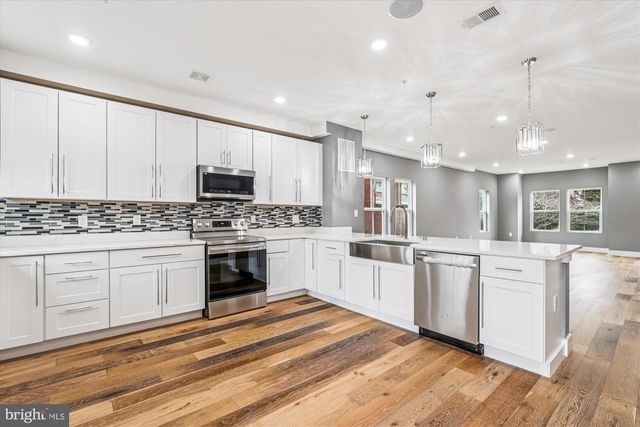 1726 GAINESVILLE ST SE, Washington, DC 20020