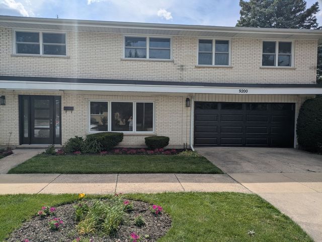 9200 Lowell Avenue, Skokie, IL 60076