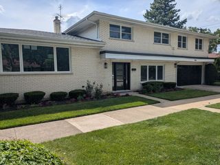 9200 Lowell Avenue, Skokie, IL 60076