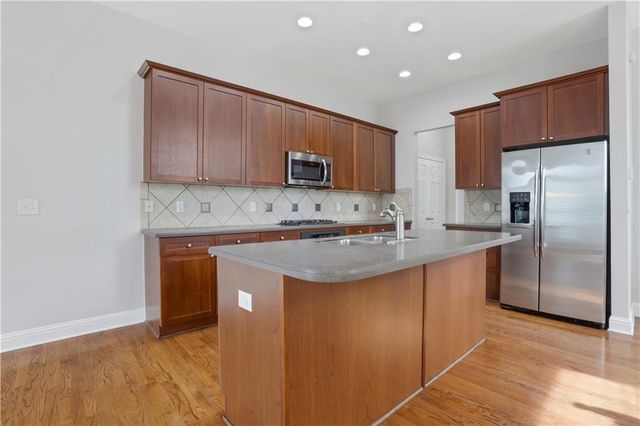 1206 Comet View SE Trail, Smyrna, GA 30082