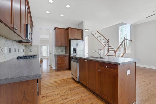 1206 Comet View SE Trail, Smyrna, GA 30082