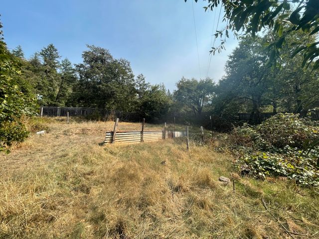 111 E Perch Creek Road, Orleans, CA 95556