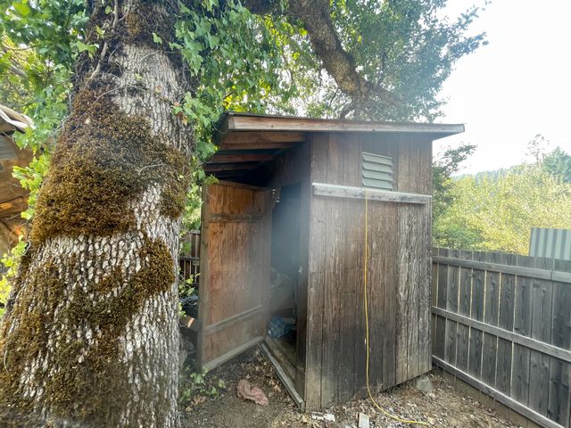 111 E Perch Creek Road, Orleans, CA 95556