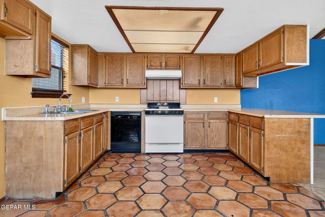 3789 BRECKENRIDGE Drive, El Paso, TX 79936