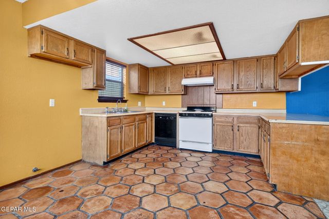 3789 BRECKENRIDGE Drive, El Paso, TX 79936