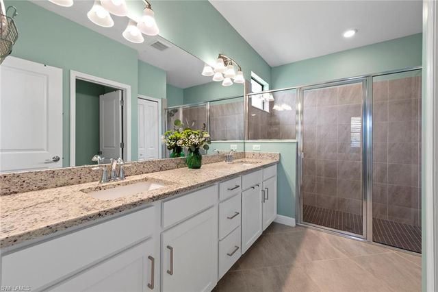 13931 Pine Lodge LN, Fort Myers, FL 33913