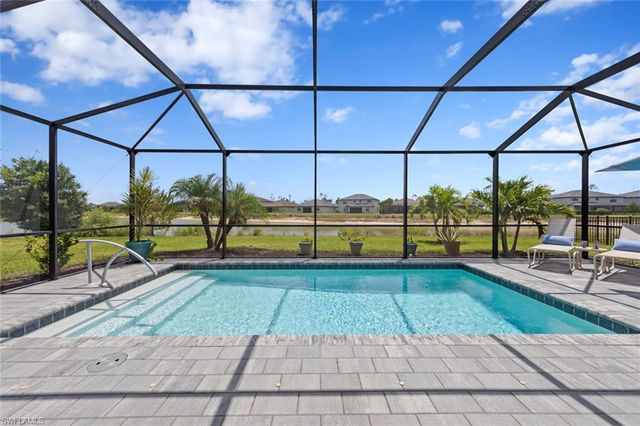 13931 Pine Lodge LN, Fort Myers, FL 33913