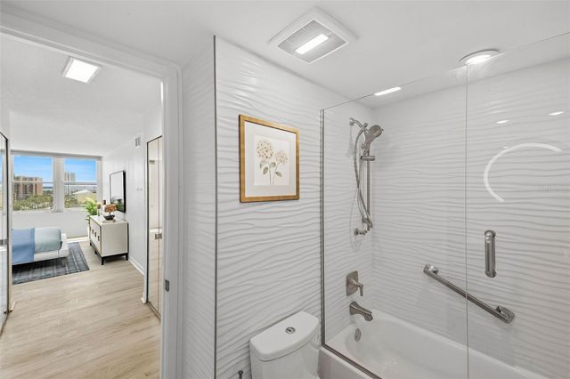 400 ISLAND WAY 701, Clearwater Beach, FL 33767
