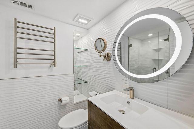 400 ISLAND WAY 701, Clearwater Beach, FL 33767