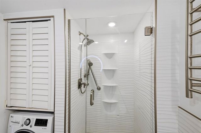 400 ISLAND WAY 701, Clearwater Beach, FL 33767