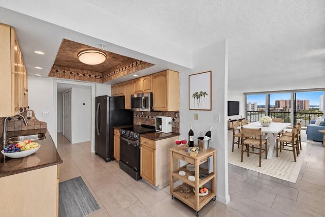 400 ISLAND WAY 701, Clearwater Beach, FL 33767