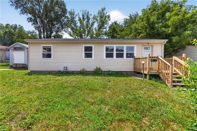 103 Berton Road, Excelsior Springs, MO 64024