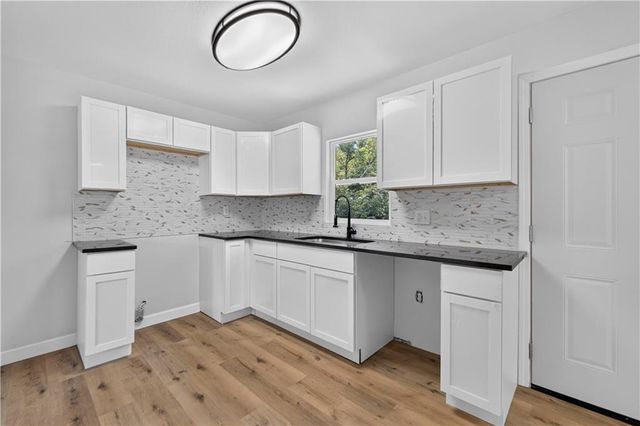 103 Berton Road, Excelsior Springs, MO 64024