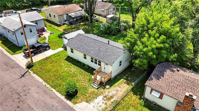103 Berton Road, Excelsior Springs, MO 64024