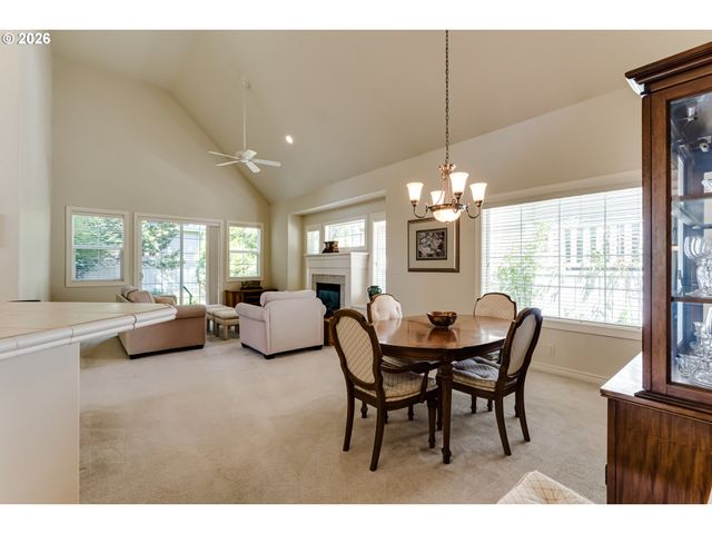 502 Covey Ln, Eugene, OR 97401