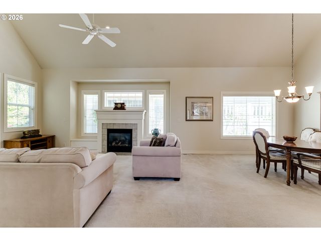 502 Covey Ln, Eugene, OR 97401
